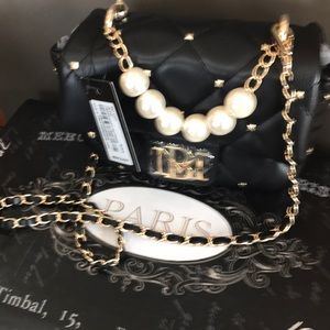 Badlgley mischka crossbody